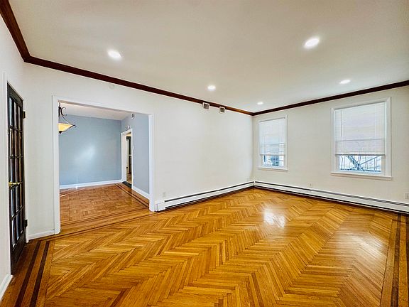 2nd image of 69 W 39th St APT 2