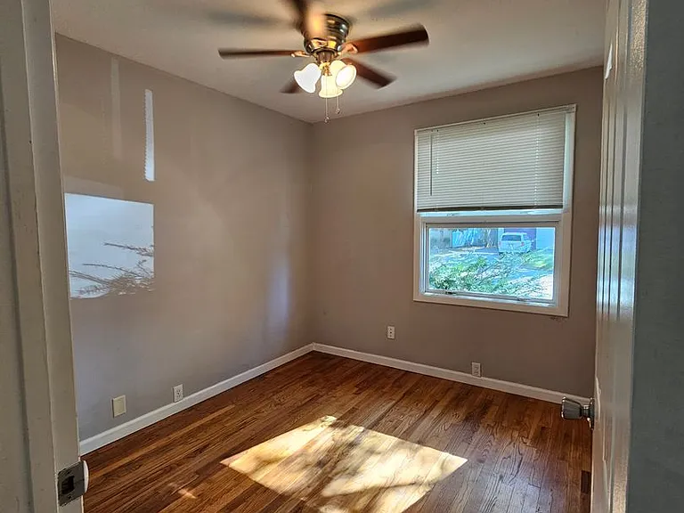 1618 Sangamon Dr — Photo 6