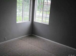 3rd image of 3834 Esmeralda Ave