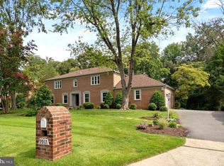 9917 Sorrel Ave, Rockville, MD 20854