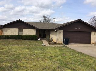 2712 Arlington Blvd, Ada, OK 74820