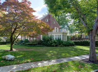 104 Richmond Rd, Little Neck, NY 11363