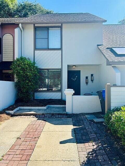 1st image of 311 Lapwing Ln