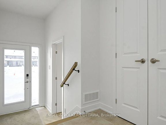 3rd image of 584 Arbia Rdg