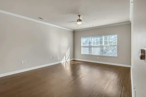 Wellsley Park at Deane Hill Apartments — Photo 4