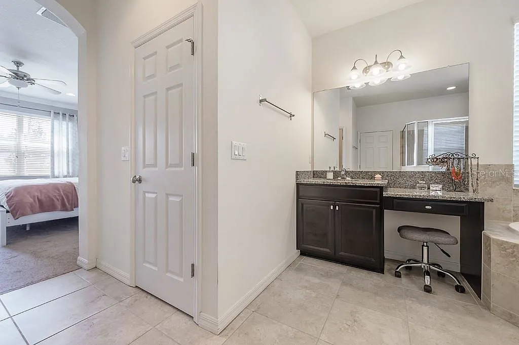 3 bed, 1744 sqft, $2,550 — Photo 1