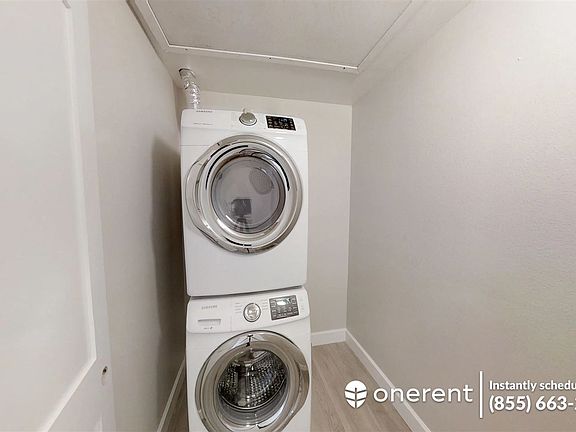 3rd image of 1160 El Camino Real APT 204