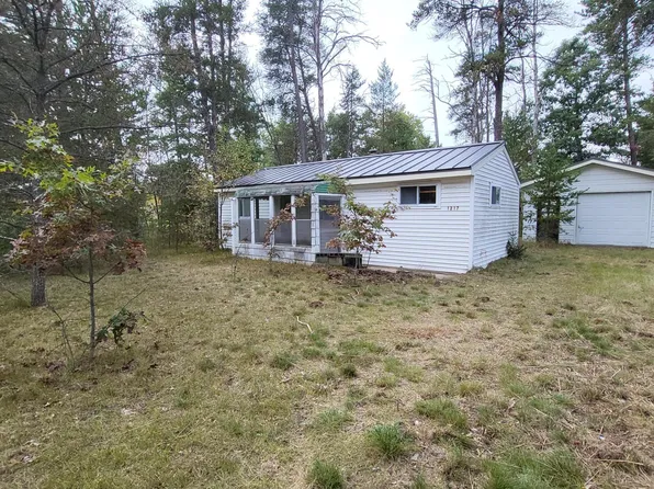 1217 Minet Ct, Saint Helen, MI 48656