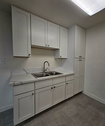 2nd image of 4539 51st St
