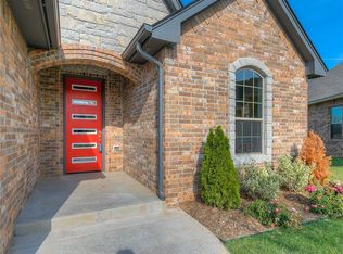 15324 Deer Valley Trl, Edmond, OK 73013