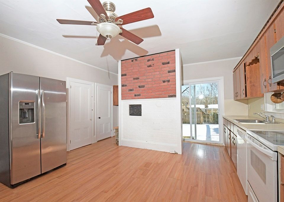 177 Pleasant St, Whitman, MA 02382 Zillow