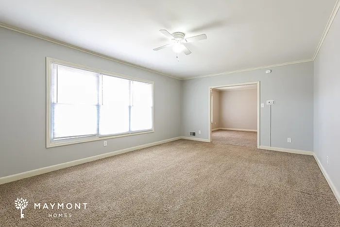 460 W Georgia St — Photo 3
