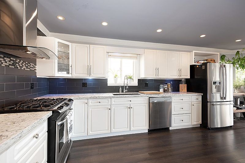 North Vancouver House for rent - 4 Bedrooms — photo 10