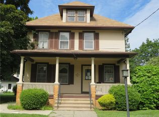 205 Wakelee Ave, Ansonia, CT 06401