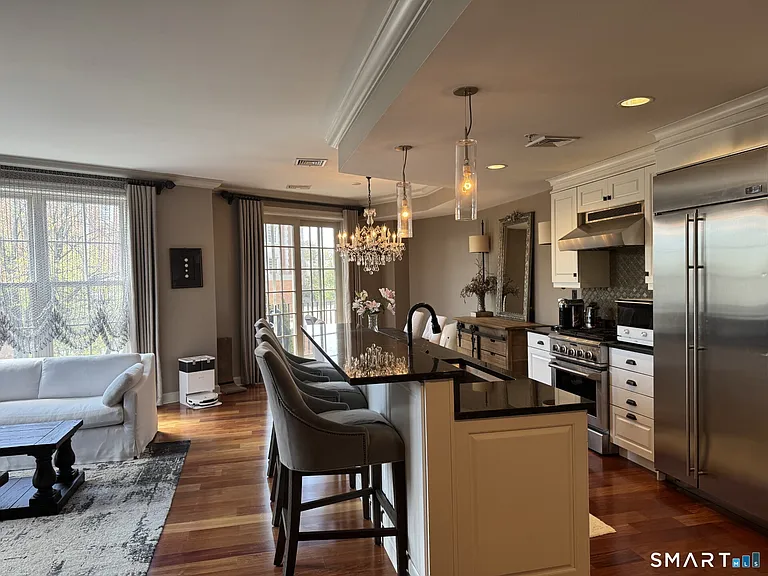 85 Memorial Rd #201 — Photo 13