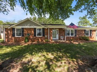 202 Stokes Forest Dr, King, NC 27021