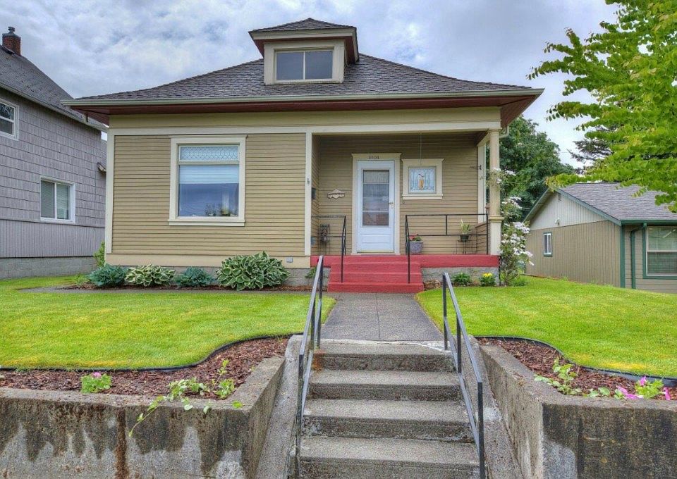 1st image of 3004 S 13th St