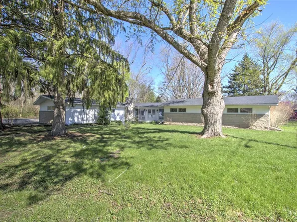 288 W Brown Ave, Decatur, IL 62526