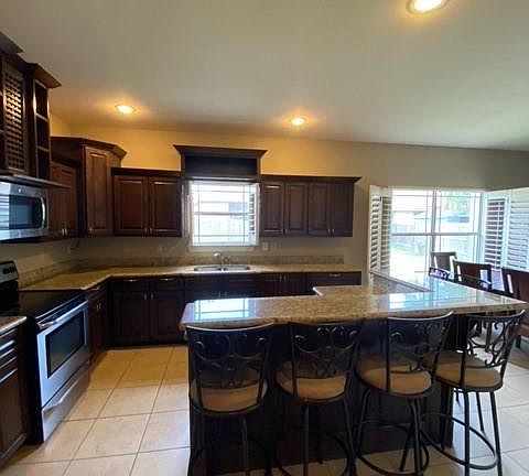 3rd image of 4612 Water Lily Ave