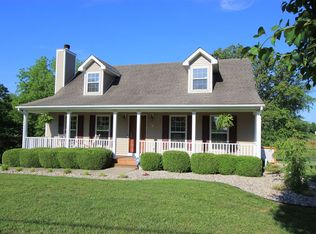 215 Rolling Hills Rd, Vine Grove, KY 40175