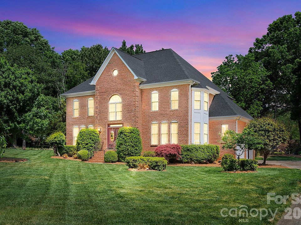1st image of 6119 Highview Rd