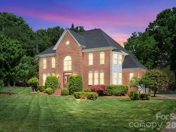 6119 Highview Rd, Matthews, NC 28104