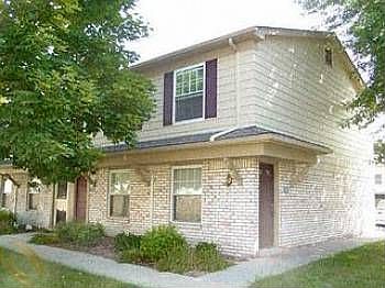 1st image of 190 Princeton Dr #1