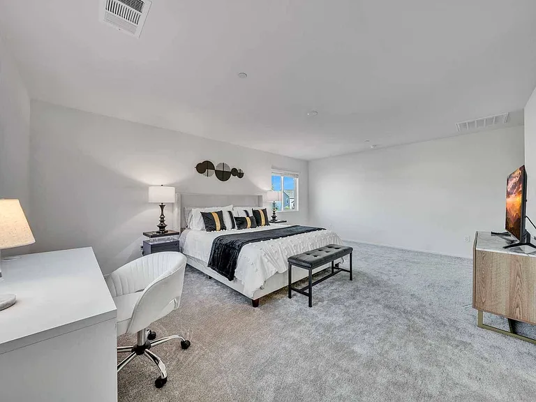 1705 Park Place Ln — Photo 12