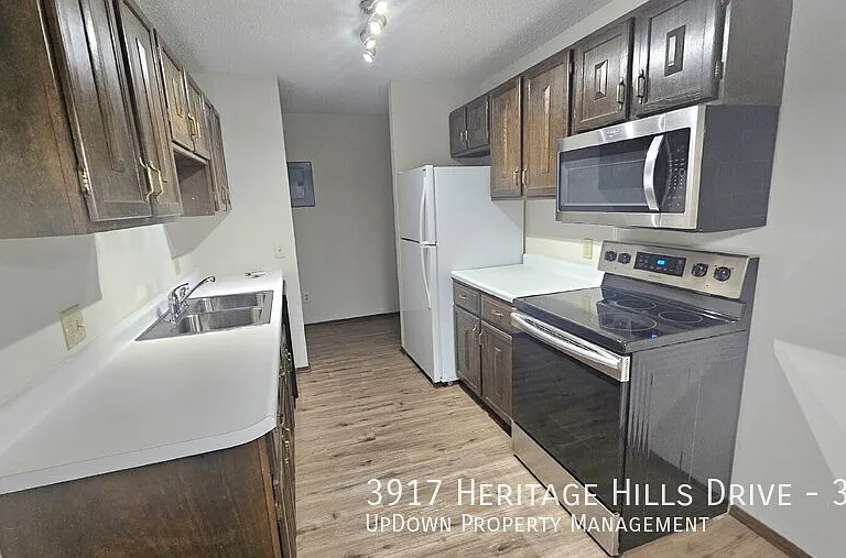 3917 Heritage Hills Dr #302 — Photo 5
