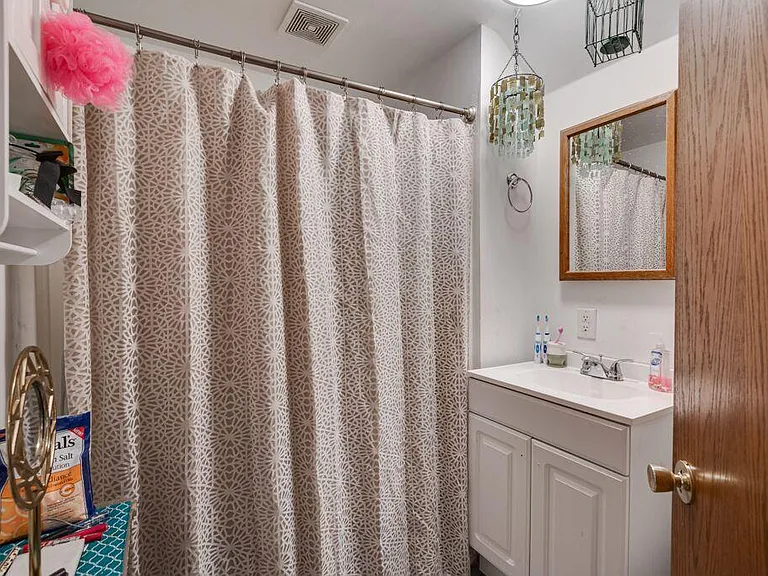 4655 Bald Eagle Ave #B — Photo 8