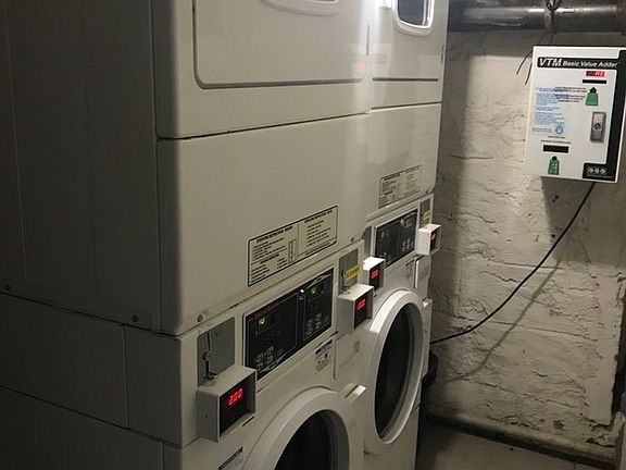 4th image of 328 W 44th St APT 45