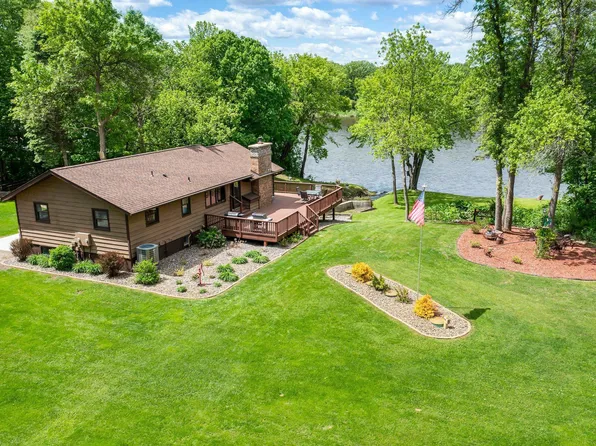 10134 Hall Ave NE, Monticello, MN 55362