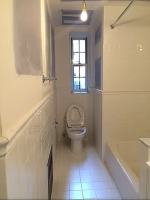 Rented by RSB Realty Corp | media 6