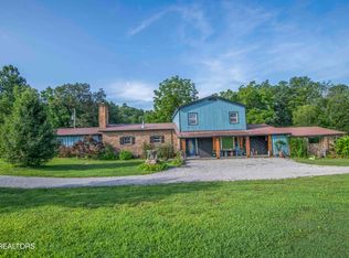 614 Nydeck Rd, Robbins, TN 37852