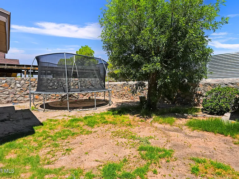 14069 Lago Seco Dr — Photo 16