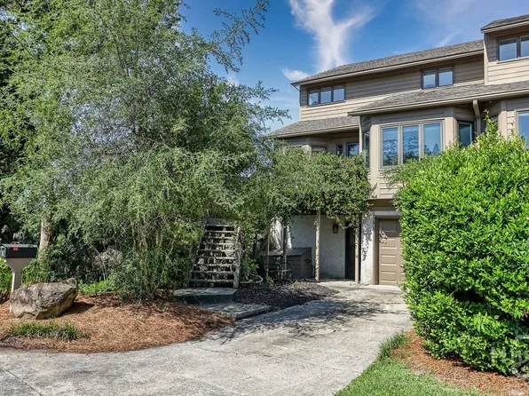 1 Egrets Nest Dr, Savannah, GA 31406