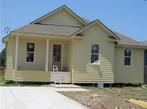 1st image of 5386 Chamberlain Dr