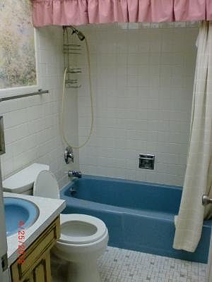 4th image of 10310 S Komensky Ave APT 1E
