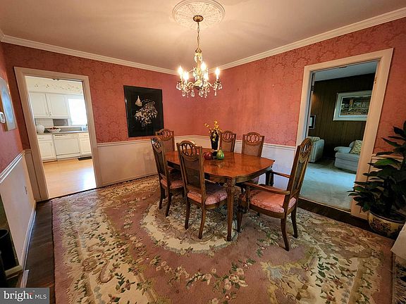 3rd image of 11815 Milbern Dr