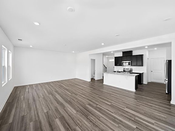 2nd image of 279 Beachcomber Dr