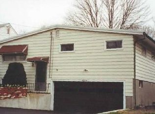 42 Hillcrest Ave, Beverly, MA 01915