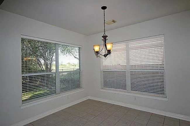3018 Ravensport Dr — Photo 11