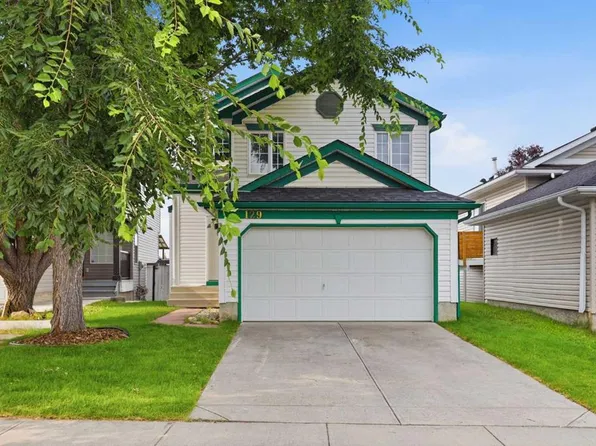 129 S Hidden Spring Cir NW, Calgary, AB T3A 5H4