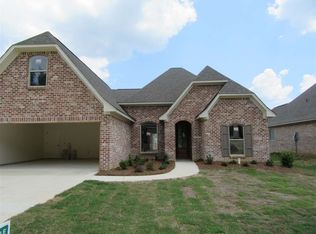 611 Macbeth St, Brandon, MS 39047