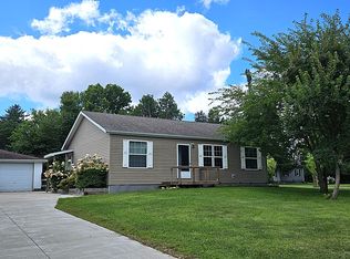 145 Blaine St, Iola, WI 54945