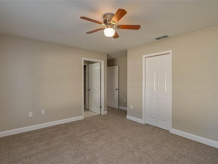 509 Pear St — Photo 9