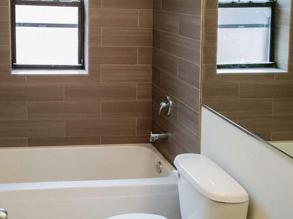 5th image of 1818 W Leland Ave #3