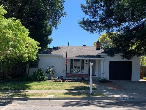 4th image of 2721 Iowa Street