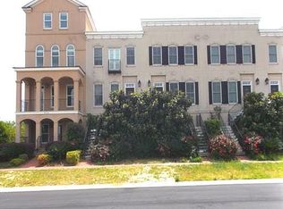 424 Legends Ct, Savannah, GA 31401
