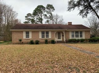 507 E Monroe Ave, Greenwood, MS 38930